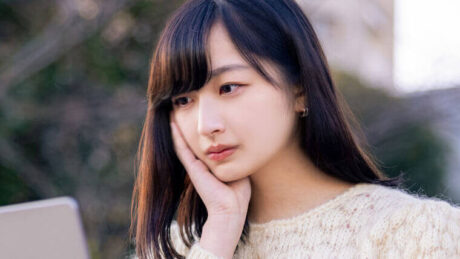 女性